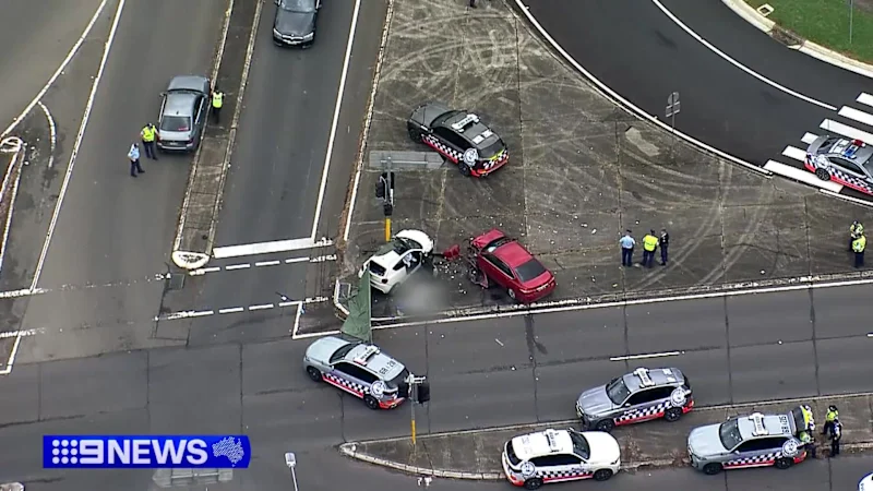 Two dead after car crash in Camden South following police chase from ...